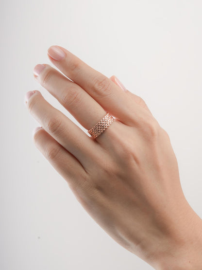 Mesh Chain Ring 18K Rose Gold (2) – Mondays Made Flower & Birthstone Jewelry Singapore