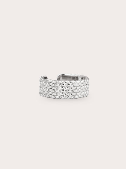 Mesh Chain Ring S925 Silver Rhodium Close Up – Mondays Made Flower & Birthstone Jewelry Singapore