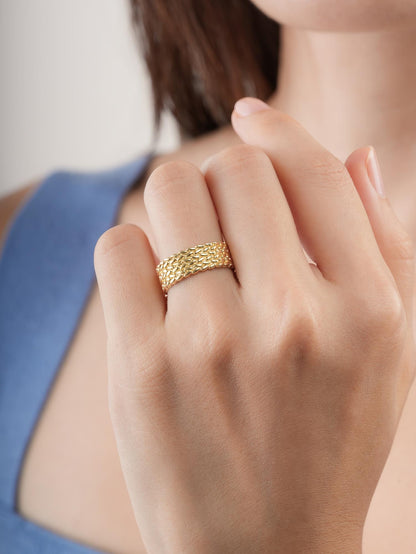 Mesh Chain Ring 18K Gold (1) – Mondays Made Flower & Birthstone Jewelry Singapore