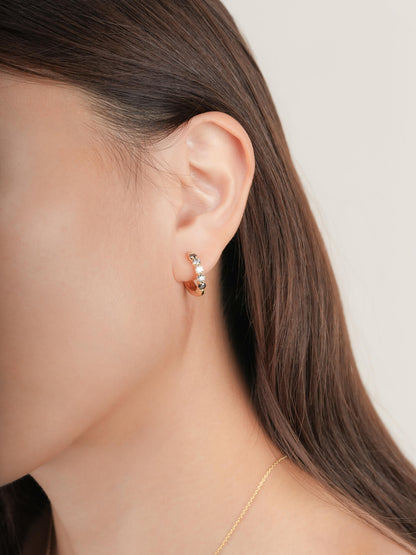Midnight Glow Moissanite Reversible Huggie Earrings 18K Gold S2v2 – Mondays Made Flower & Birthstone Jewelry Singapore