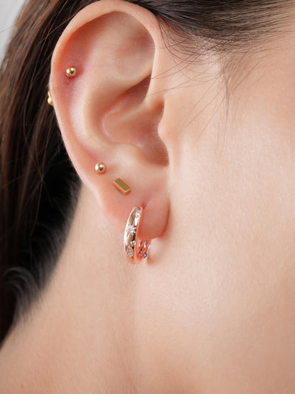 Moissanite Reversible Huggie Earrings Duo Sided 18K Rose Gold (6) – Mondays Made Flower & Birthstone Jewelry Singapore