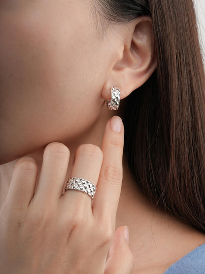 Puffy Quilt Hoop Earrings S925 Silver Rhodium (3) – Mondays Made Flower & Birthstone Jewelry Singapore
