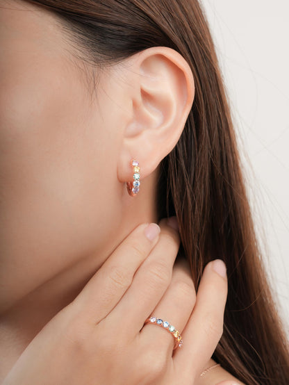Rainbow Moissanite Reversible Huggie Earrings 18K Rose Gold (3) – Mondays Made Flower & Birthstone Jewelry Singapore