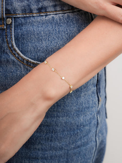 Snowfall White Moissanite Station Bracelet 18K Gold (2) – Mondays Made Flower & Birthstone Jewelry Singapore