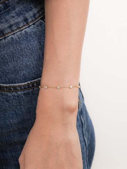 Snowfall White Moissanite Station Bracelet 18K Gold (1) – Mondays Made Flower & Birthstone Jewelry Singapore