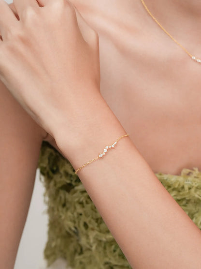 Wishing Arc Moissanite Bracelet