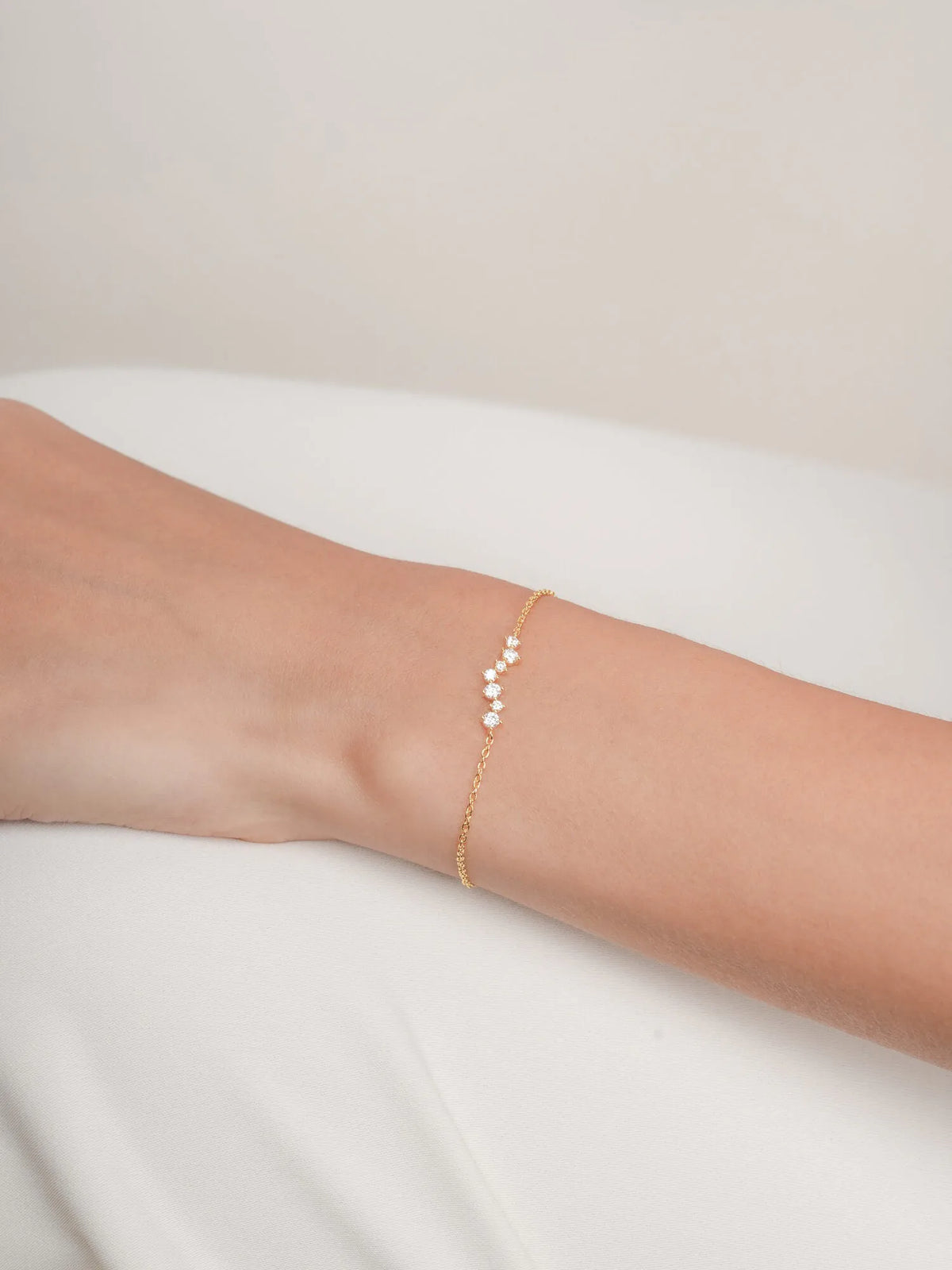 Wishing Arc Moissanite Bracelet